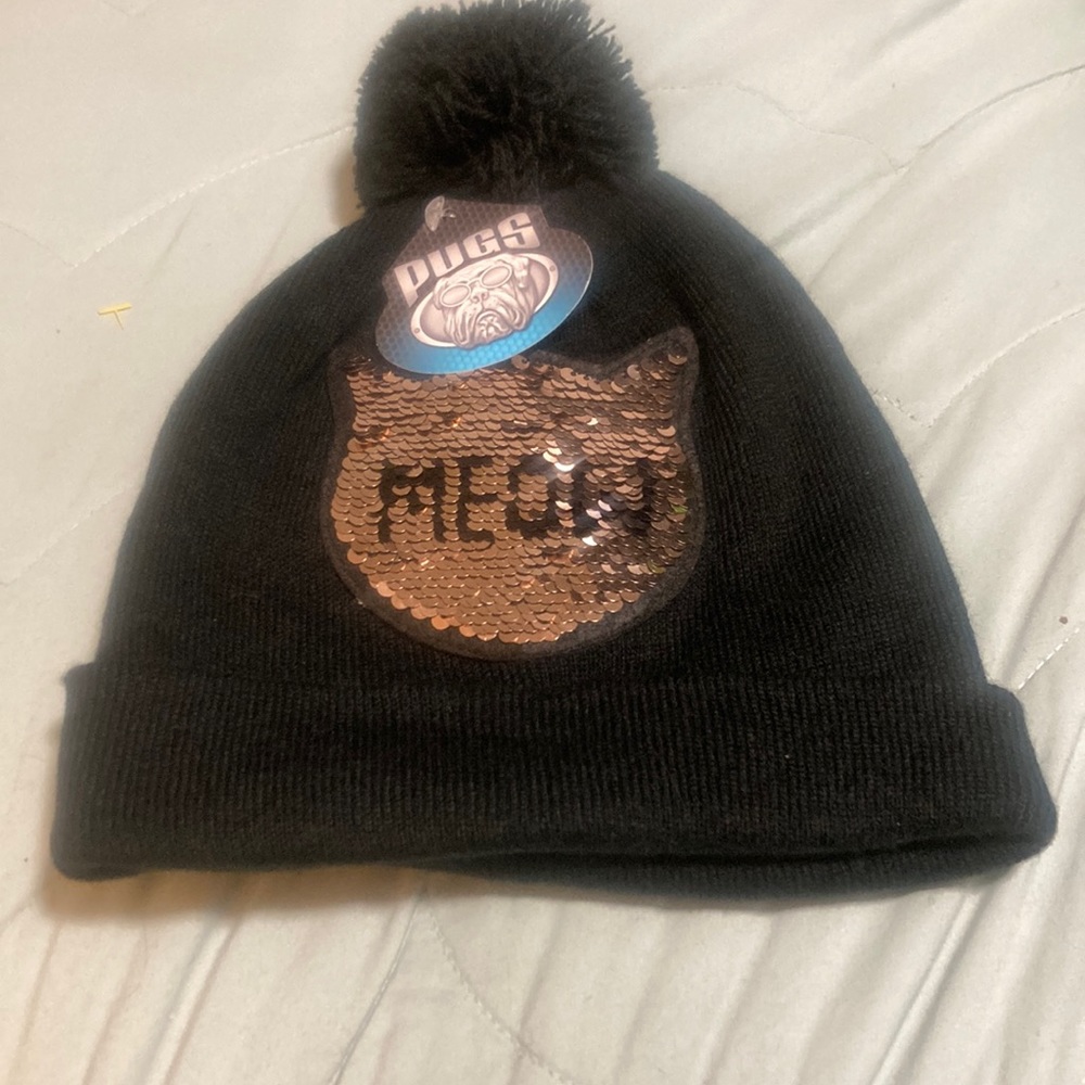Pugs black knit with Pom Pom with sequin cat hat